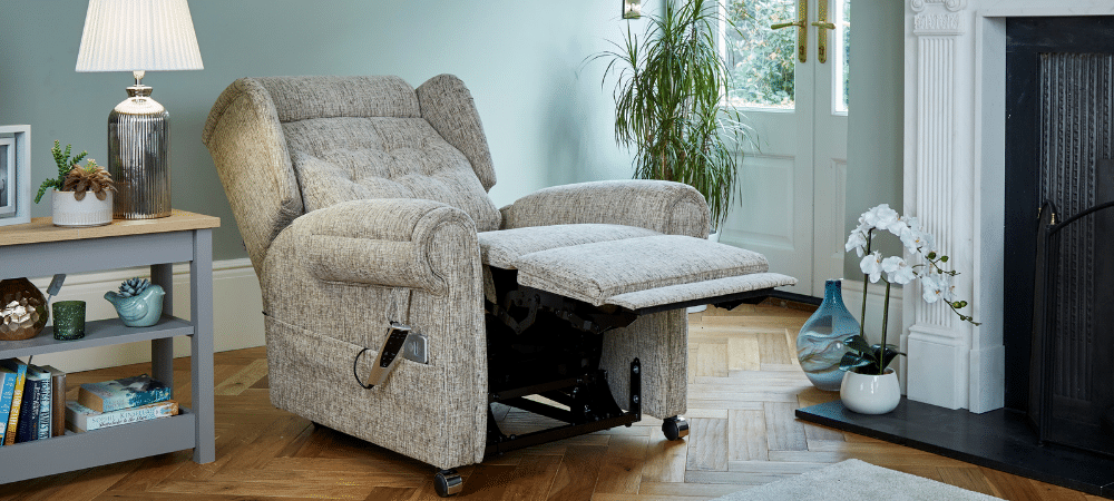 Riser recliner chair